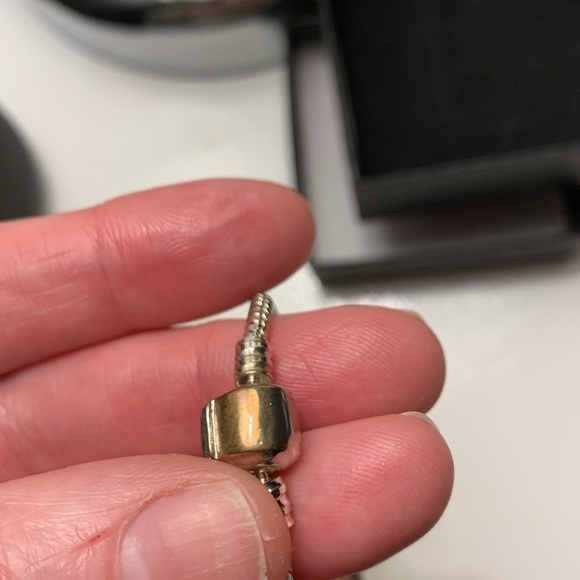 Chic Adjustable Charms Glass Beads Bracelet for Women in pink and silver - Picture 11 of 12